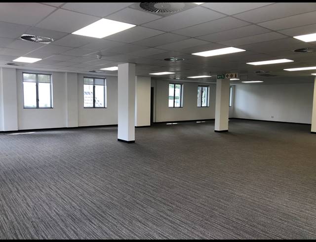 293M² OFFICE TO LET IN ILLOVO